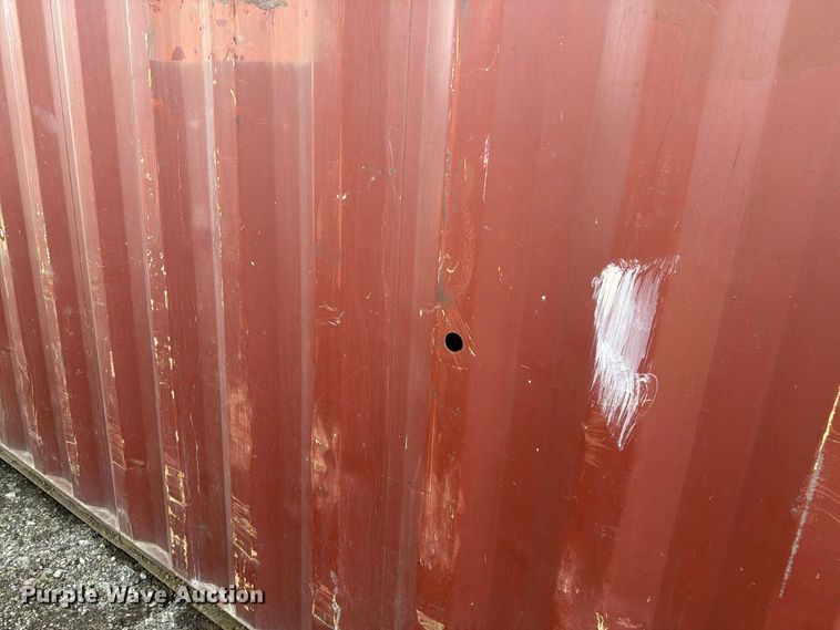 image for item YA4664 2005 CIMC shipping container