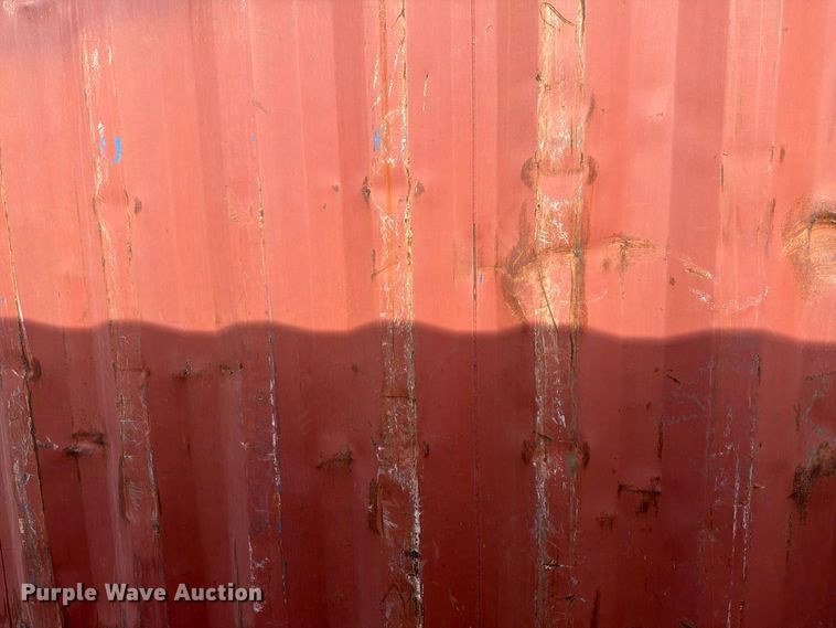 image for item YA4665 2004 CIMC shipping container