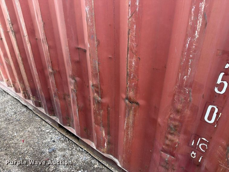 image for item YA4665 2004 CIMC shipping container