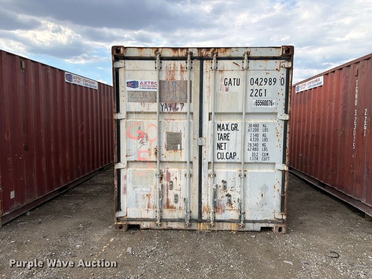 image for item YA4667 1998 CIMC shipping container