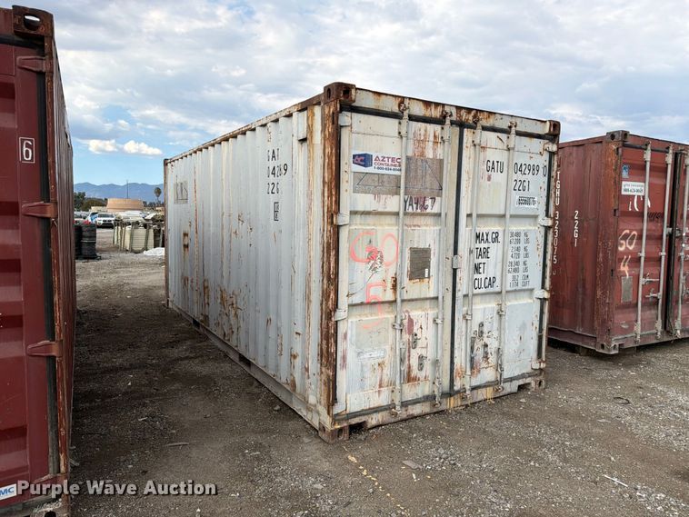 image for item YA4667 1998 CIMC shipping container