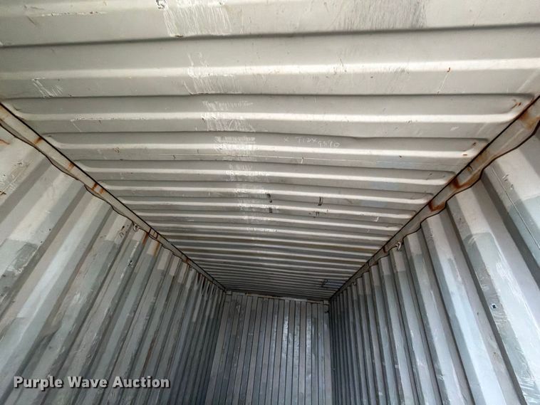 image for item YA4667 1998 CIMC shipping container