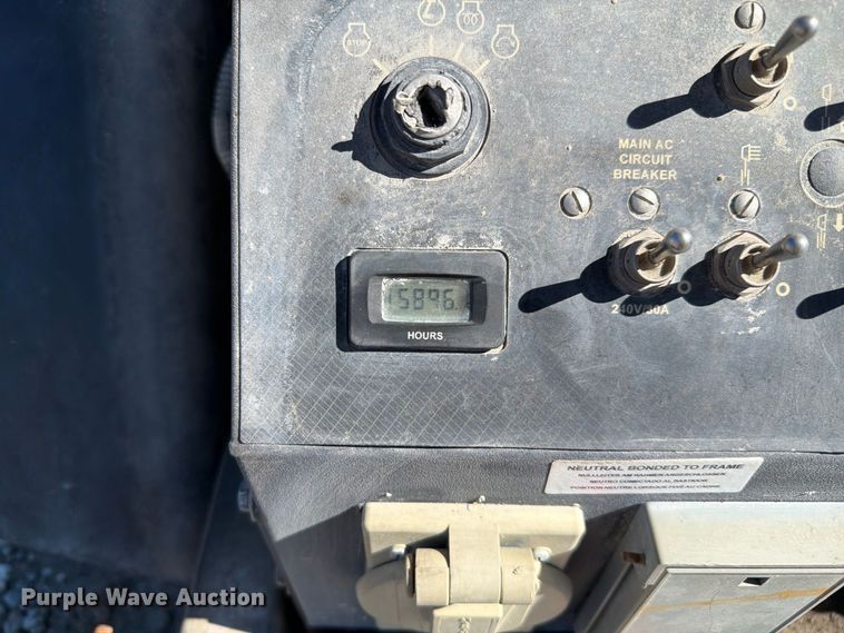 image for item YA4670 2020 Generac light plant