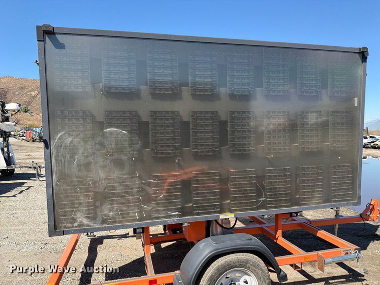 image for item YA4671 (3) 2020 Wanco WTLMB message board trailers