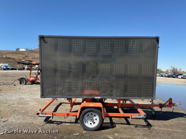 image for item YA4671 (3) 2020 Wanco WTLMB message board trailers
