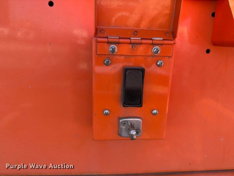 image for item YA4671 (3) 2020 Wanco WTLMB message board trailers