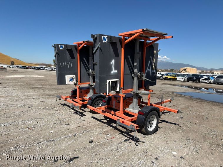 image for item YA4672 (2) 2020 Wanco WVT3 message board trailers