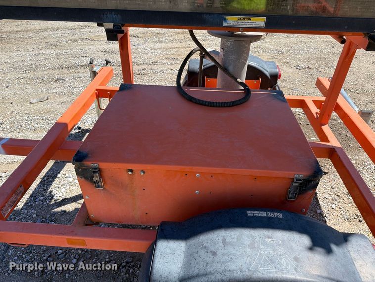 image for item YA4673 (2) 2020 Wanco WVT3 message board trailers