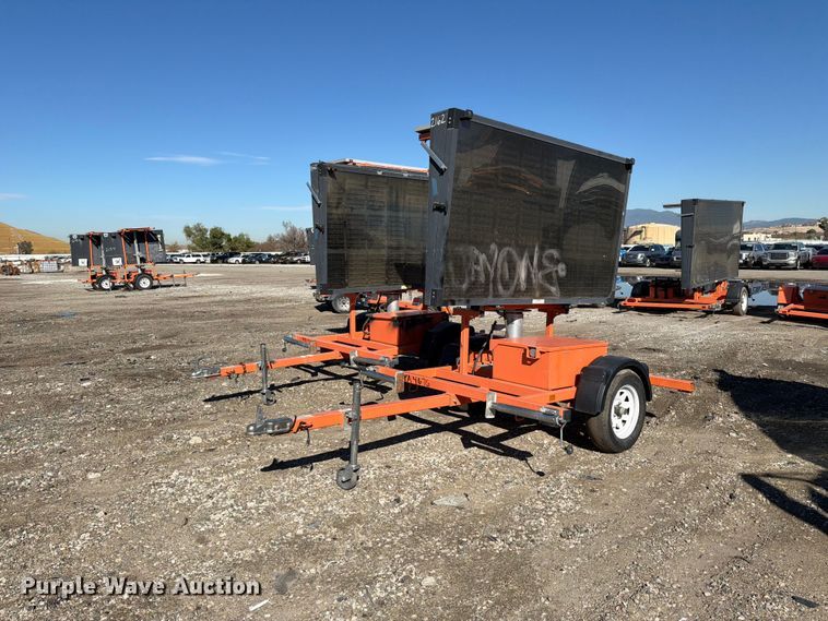 image for item YA4676 (2) 2020 Wanco WVT3 message board trailers