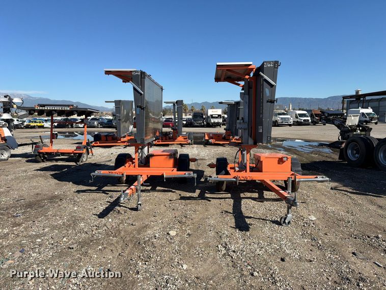 image for item YA4676 (2) 2020 Wanco WVT3 message board trailers