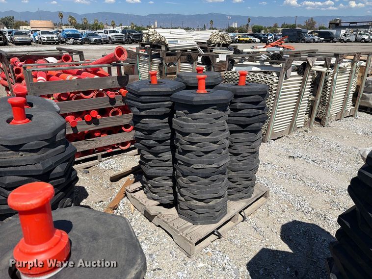 image for item YA4696 Safety cones