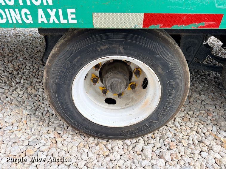 image for item YA4807 2015 Lucon 20T492CDULPL tilt deck equipment trailer