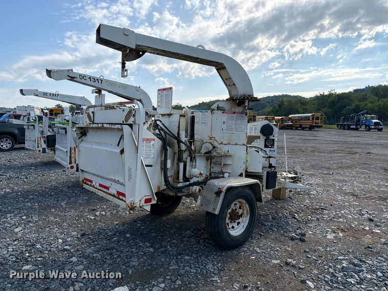 image for item YA4955 2016 Bandit 200UC wood chipper