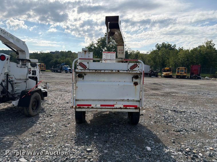 image for item YA4955 2016 Bandit 200UC wood chipper