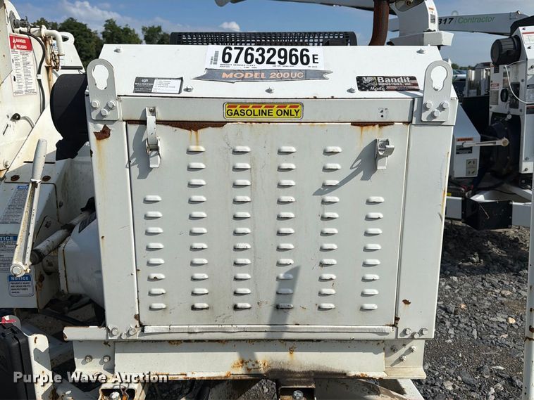 image for item YA4955 2016 Bandit 200UC wood chipper