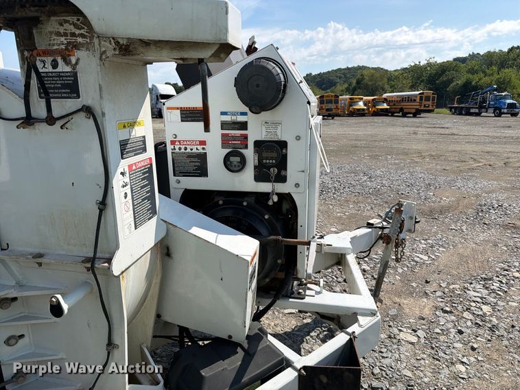 image for item YA4956 2019 Altec DC1317 wood chipper