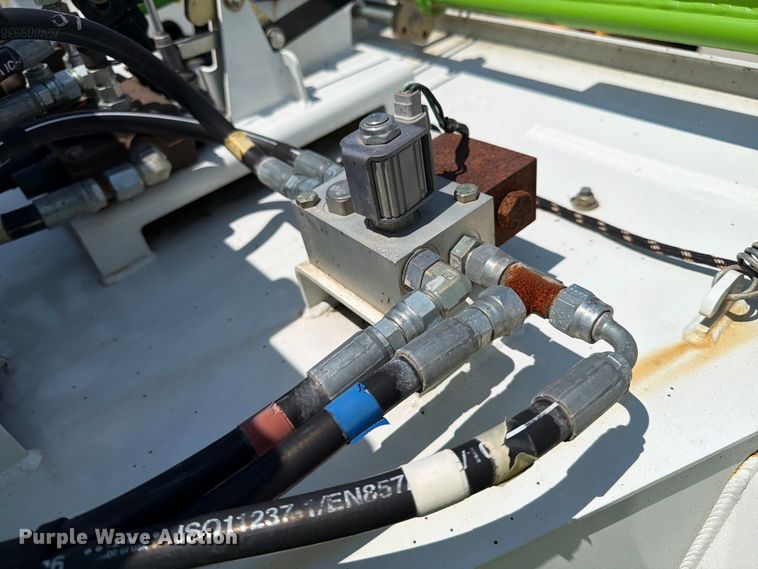 image for item YA4956 2019 Altec DC1317 wood chipper