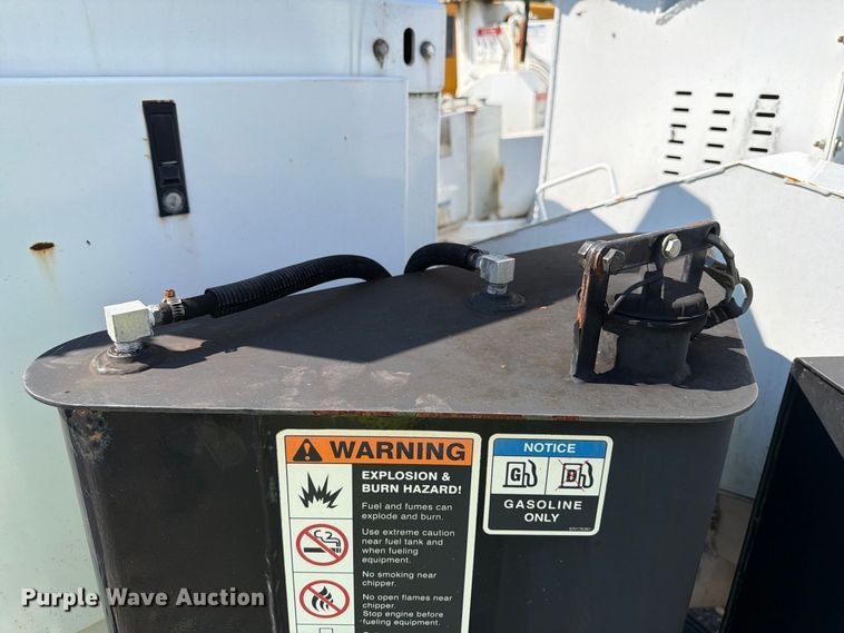 image for item YA4956 2019 Altec DC1317 wood chipper