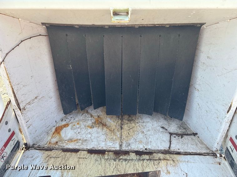 image for item YA4957 2018 Altec DC1317 wood chipper