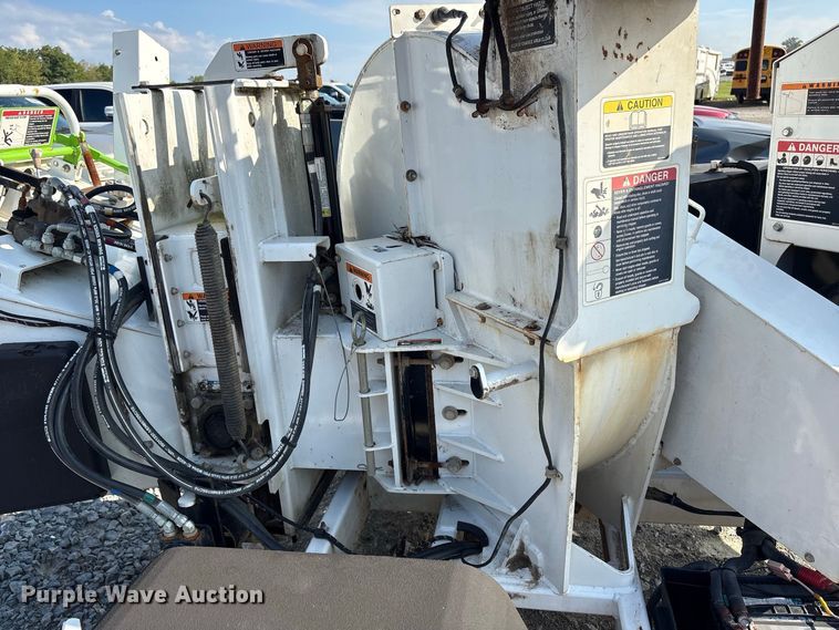image for item YA4957 2018 Altec DC1317 wood chipper