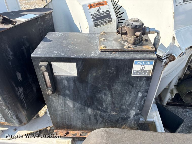 image for item YA4957 2018 Altec DC1317 wood chipper
