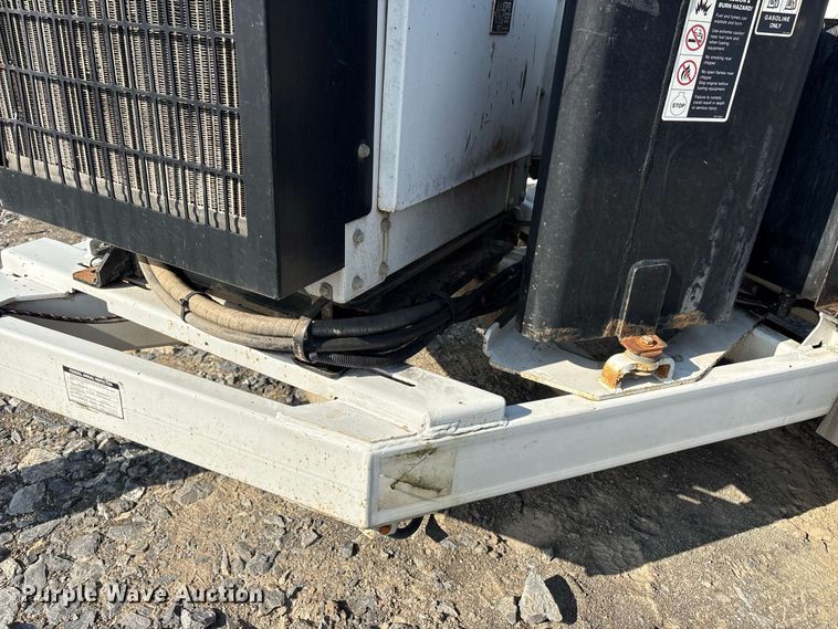 image for item YA4957 2018 Altec DC1317 wood chipper