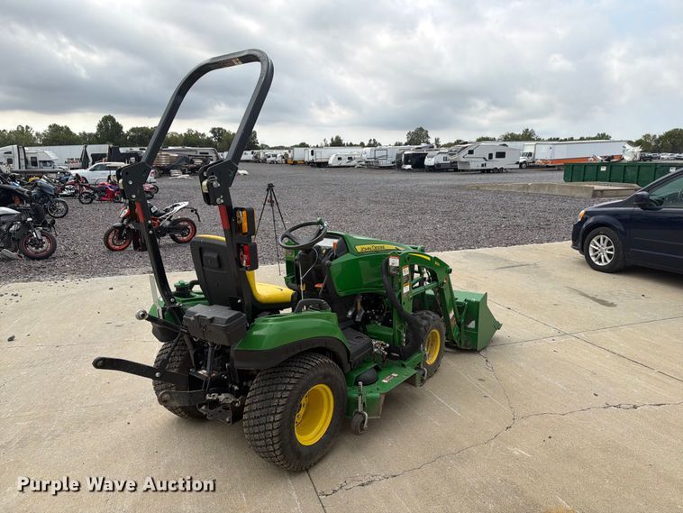 image for item YA5172 2021 John Deere 1023E MFWD tractor