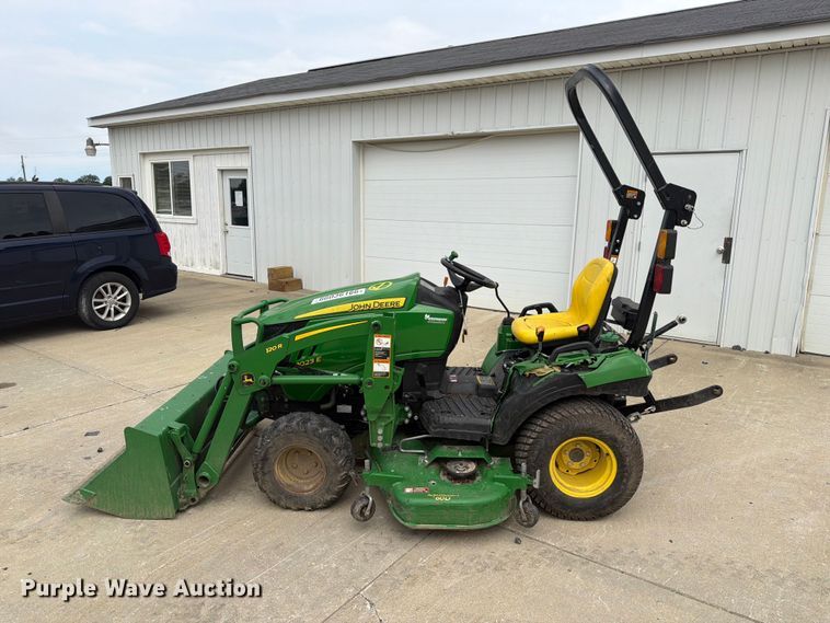 image for item YA5172 2021 John Deere 1023E MFWD tractor