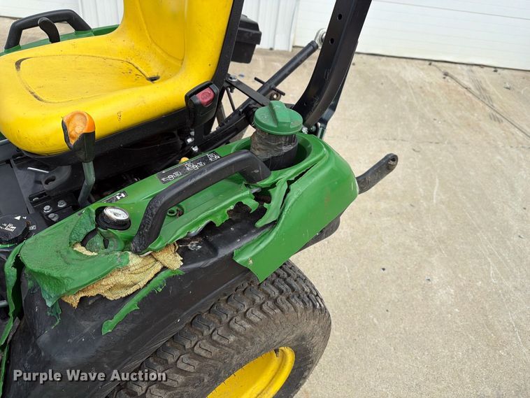 image for item YA5172 2021 John Deere 1023E MFWD tractor