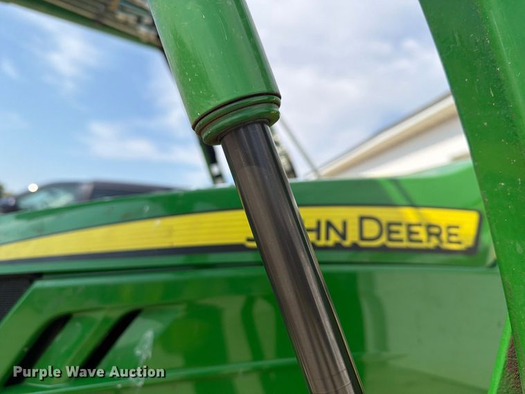 image for item YA5172 2021 John Deere 1023E MFWD tractor
