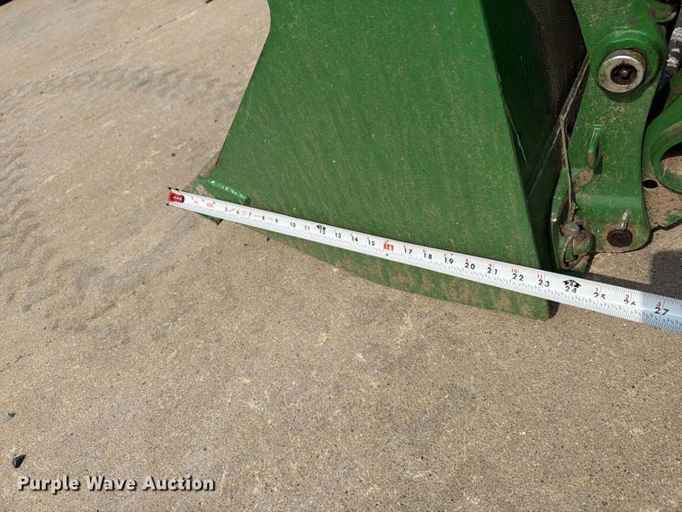 image for item YA5172 2021 John Deere 1023E MFWD tractor