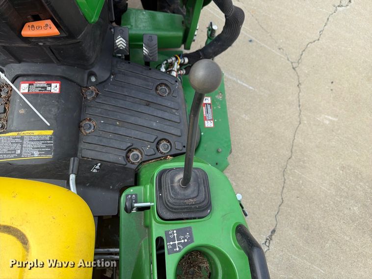 image for item YA5172 2021 John Deere 1023E MFWD tractor