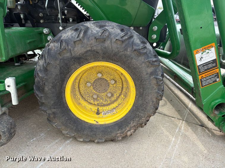 image for item YA5172 2021 John Deere 1023E MFWD tractor