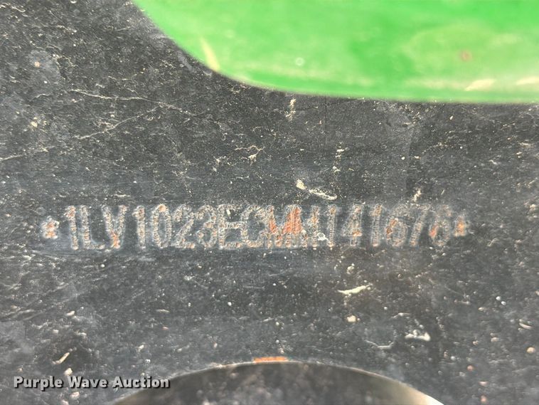 image for item YA5172 2021 John Deere 1023E MFWD tractor