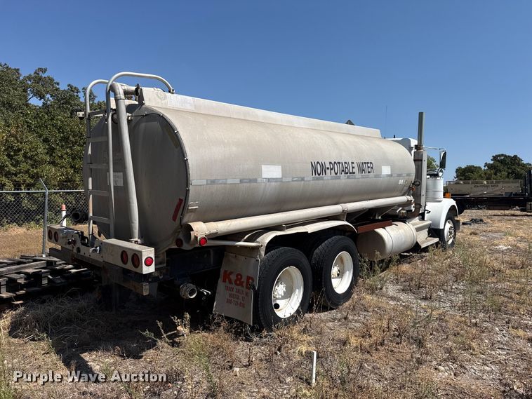 image for item DE6567 1986 Kenworth W900 tank truck