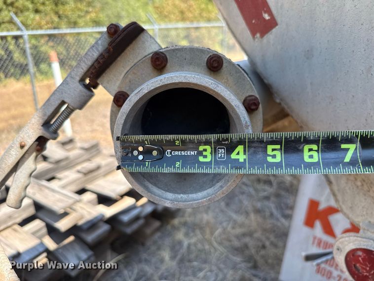 image for item DE6567 1986 Kenworth W900 tank truck