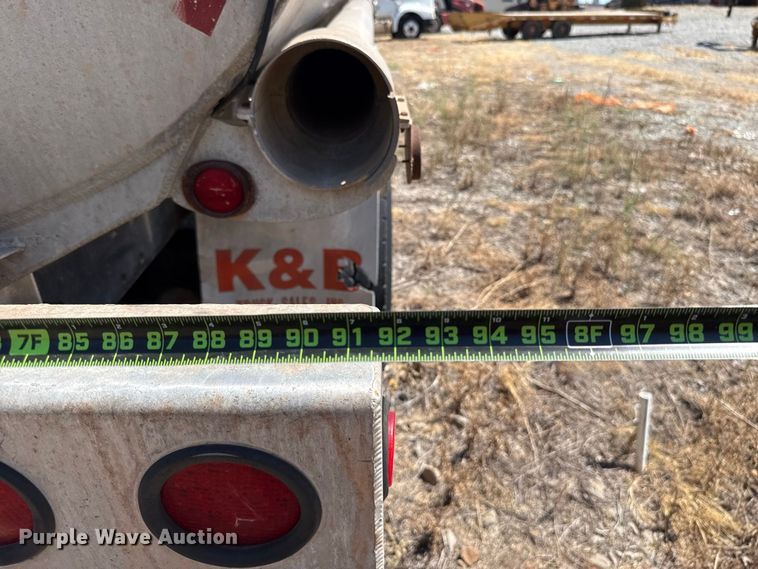 image for item DE6567 1986 Kenworth W900 tank truck