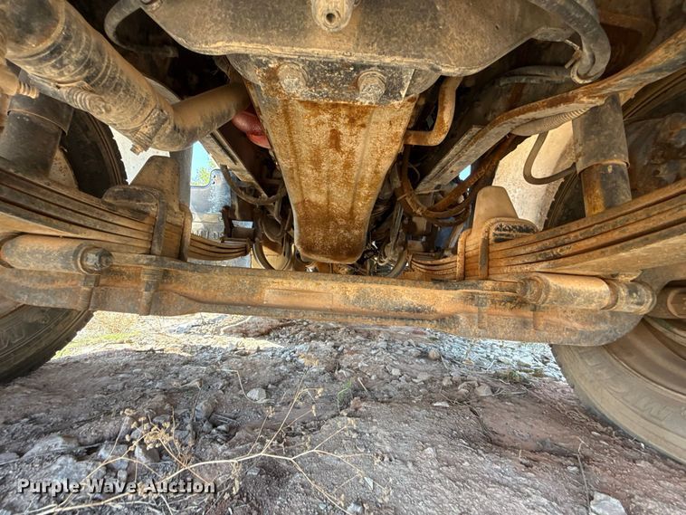 image for item DE6567 1986 Kenworth W900 tank truck