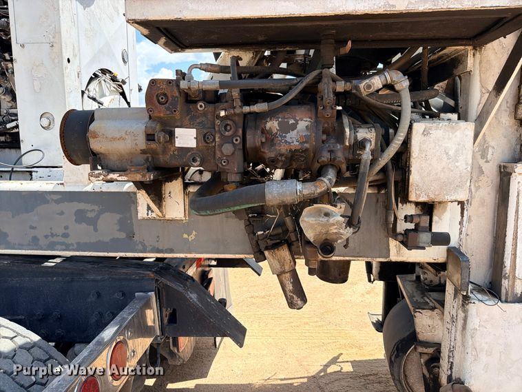 image for item DU1546 Cushion Cut PC-5000B pavement grinder