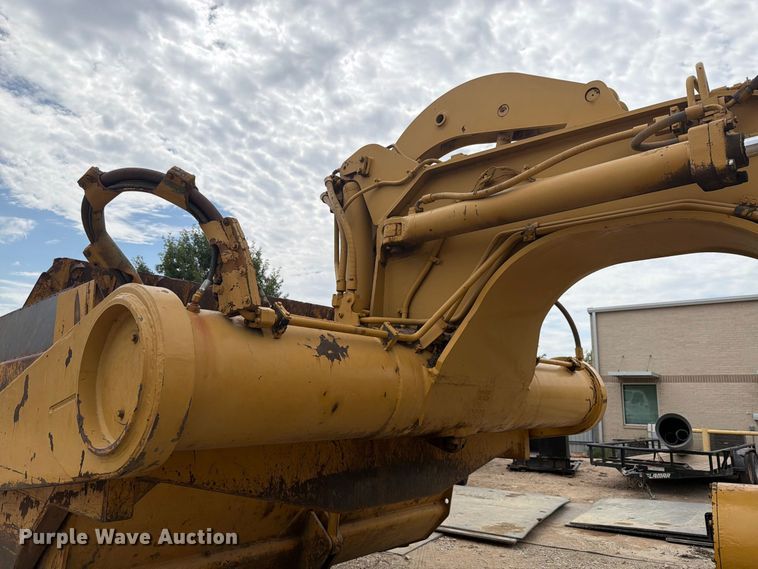 image for item DU3122 1985 Caterpillar 621B conventional scraper 