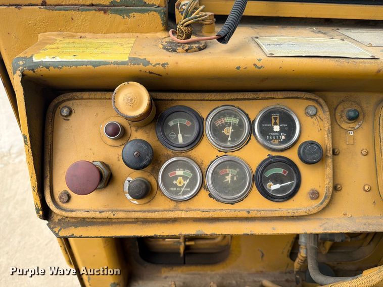 image for item DU3122 1985 Caterpillar 621B conventional scraper 