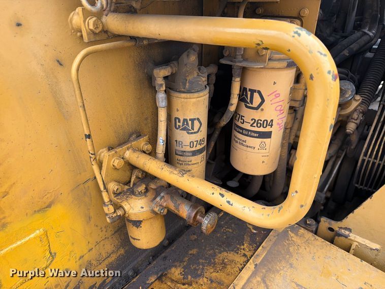 image for item DU3122 1985 Caterpillar 621B conventional scraper 