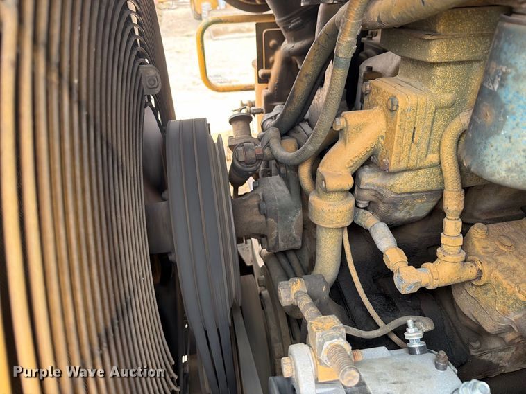 image for item DU3122 1985 Caterpillar 621B conventional scraper 