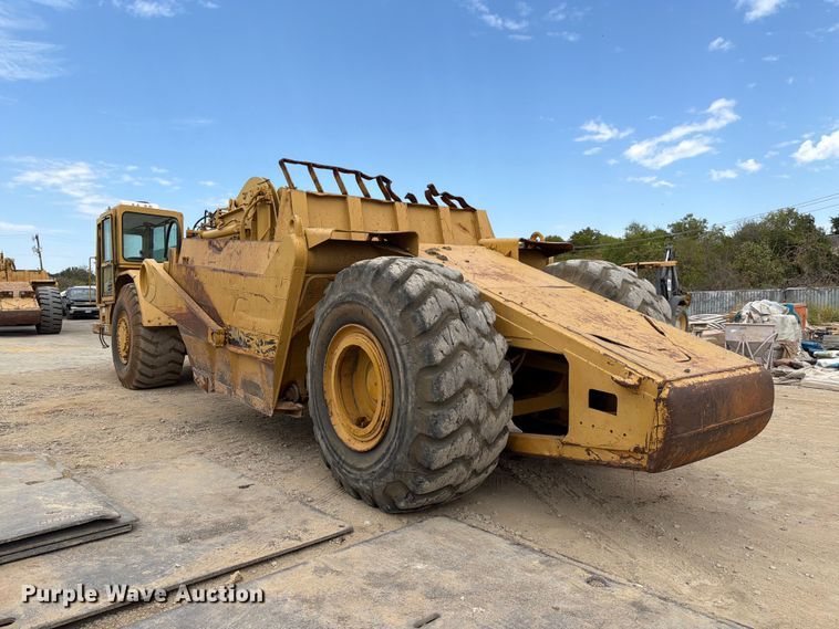image for item DU3123 1985 Caterpillar 621B conventional scraper 