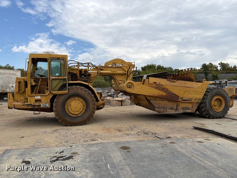 image for item DU3123 1985 Caterpillar 621B conventional scraper 