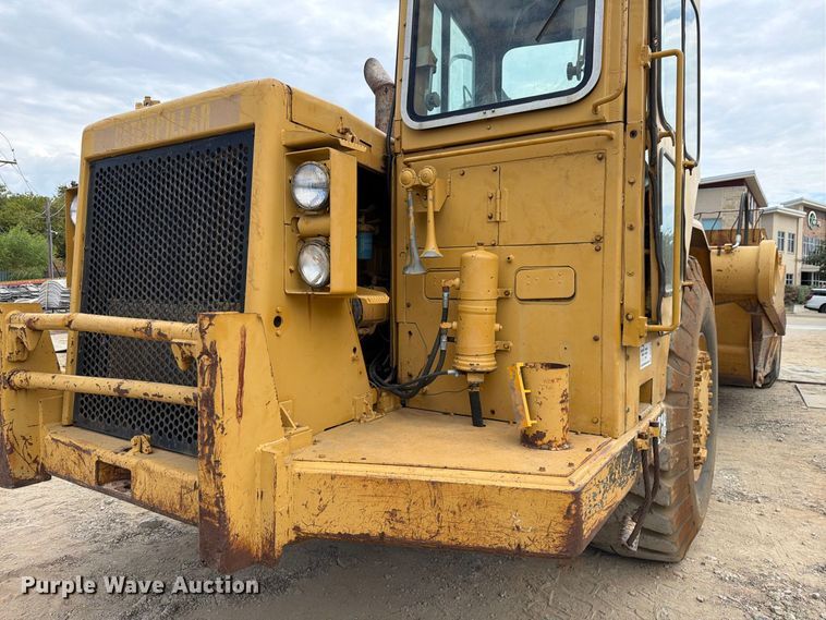 image for item DU3123 1985 Caterpillar 621B conventional scraper 