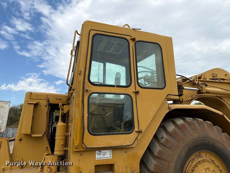 image for item DU3123 1985 Caterpillar 621B conventional scraper 