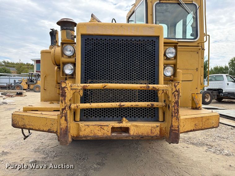 image for item DU3123 1985 Caterpillar 621B conventional scraper 