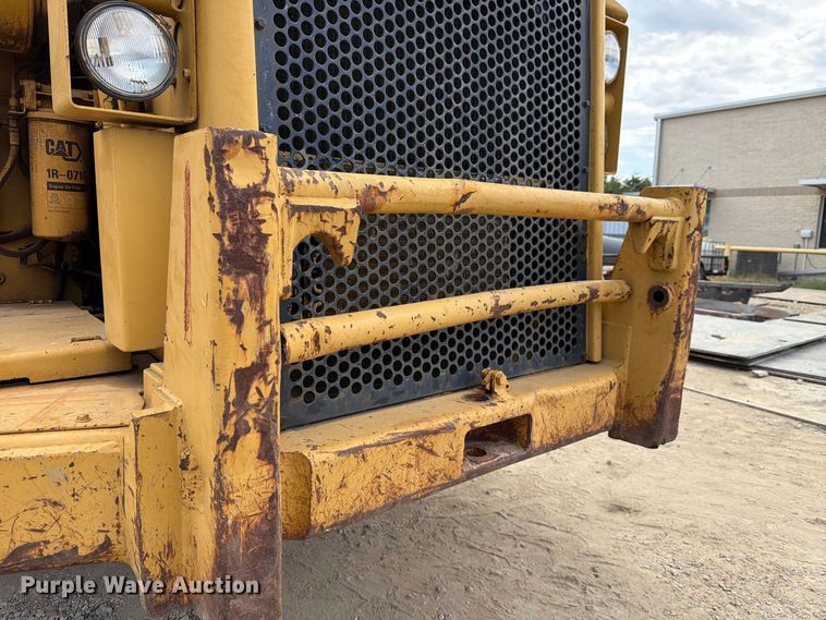 image for item DU3123 1985 Caterpillar 621B conventional scraper 
