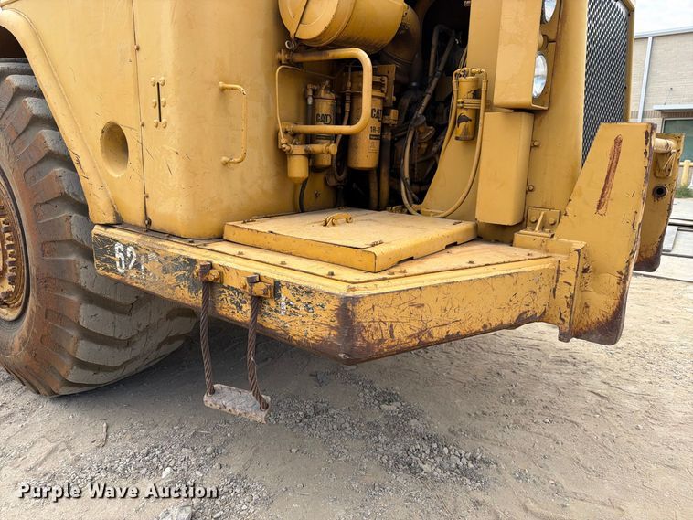 image for item DU3123 1985 Caterpillar 621B conventional scraper 